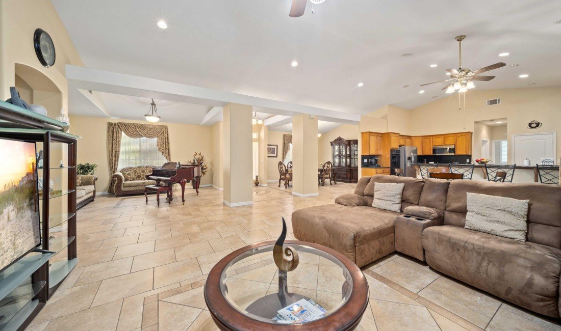 241 Quail Drive Palmdale CA, 93551 - Image 15