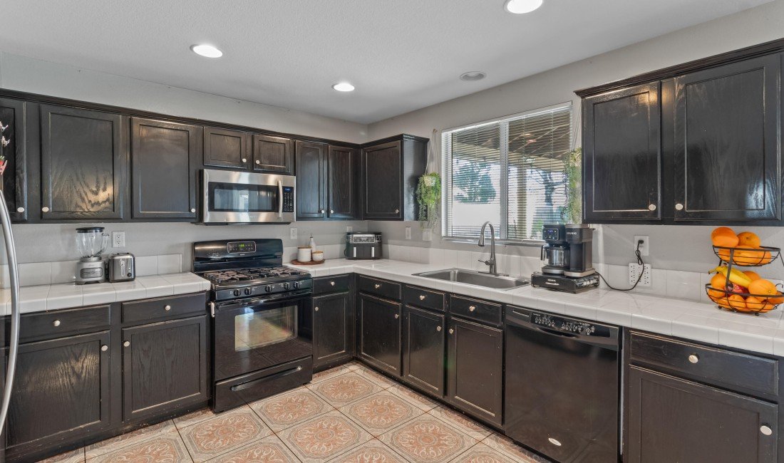 45728 Barham Avenue Lancaster CA, 93534 - Image 4